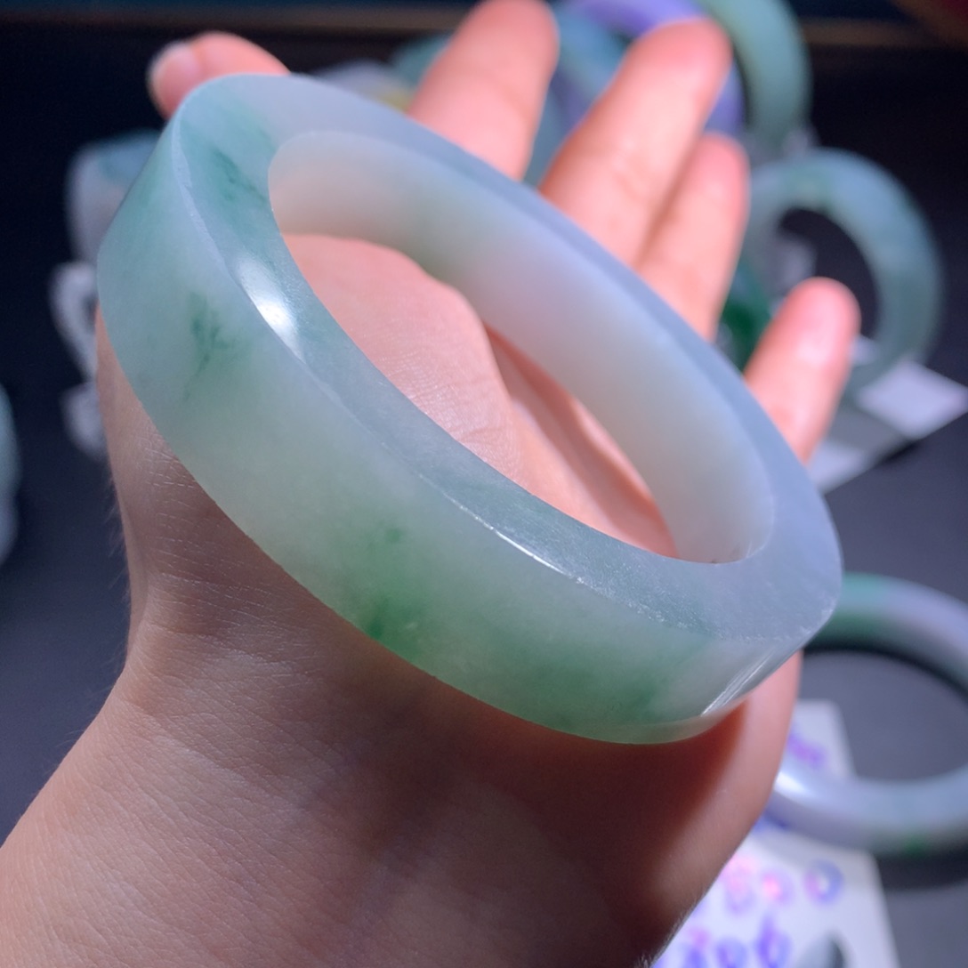 未镶嵌特价大漏冰条定制翡翠