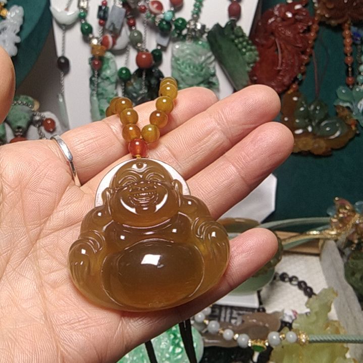 蛇纹石玉吊坠未镶嵌