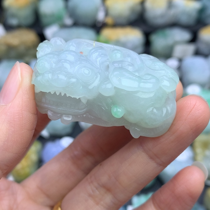 翡翠颈饰未镶嵌天然缅甸A货翡翠貔貅吊坠