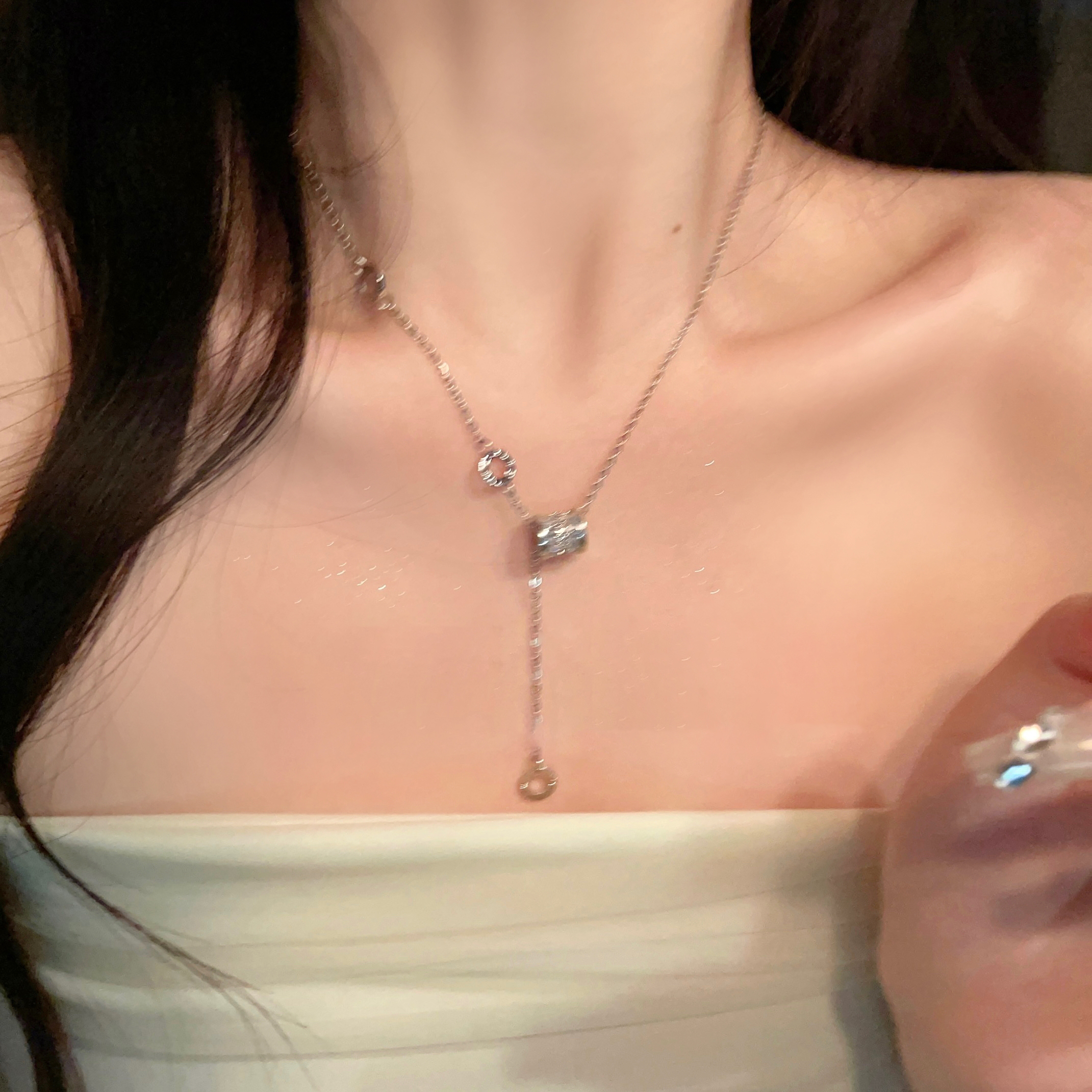 钛钢项链 梅姐饰品107 小蛮腰流苏项链女锁骨链气质脖颈链配饰