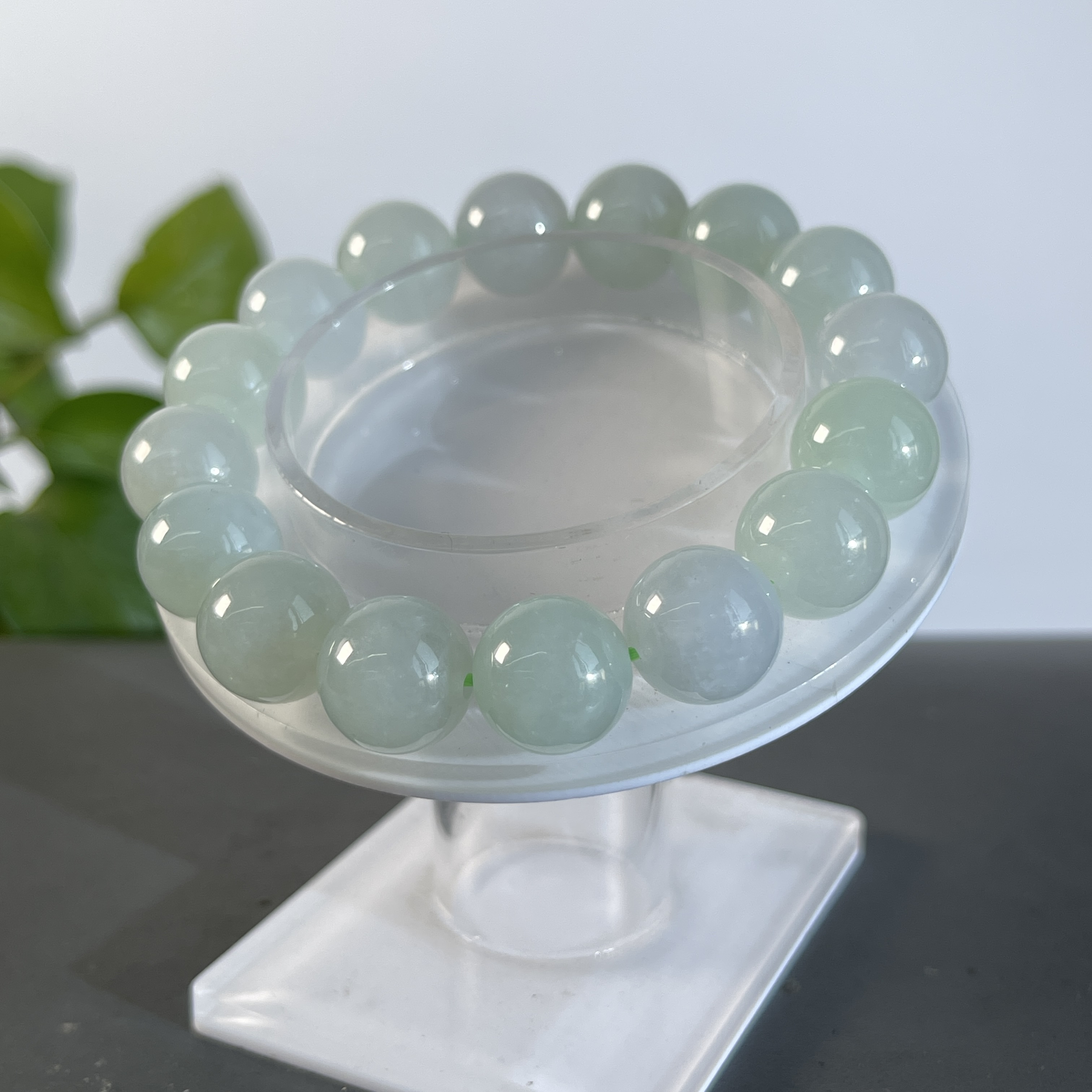 JYW24-137 天然翡翠缅甸A货  翡翠手串 