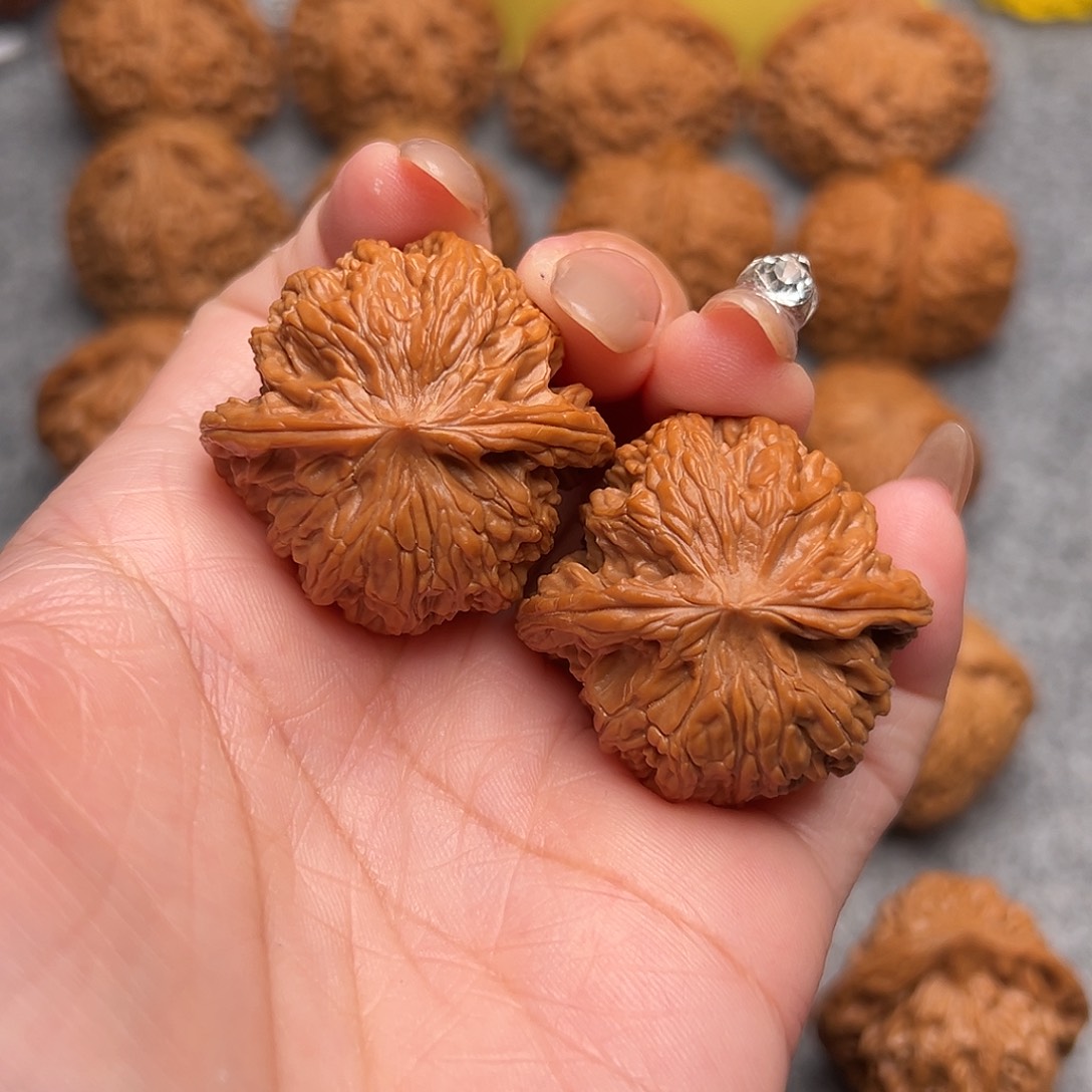 把件文玩核桃?*.精品磨盘狮子头36全品