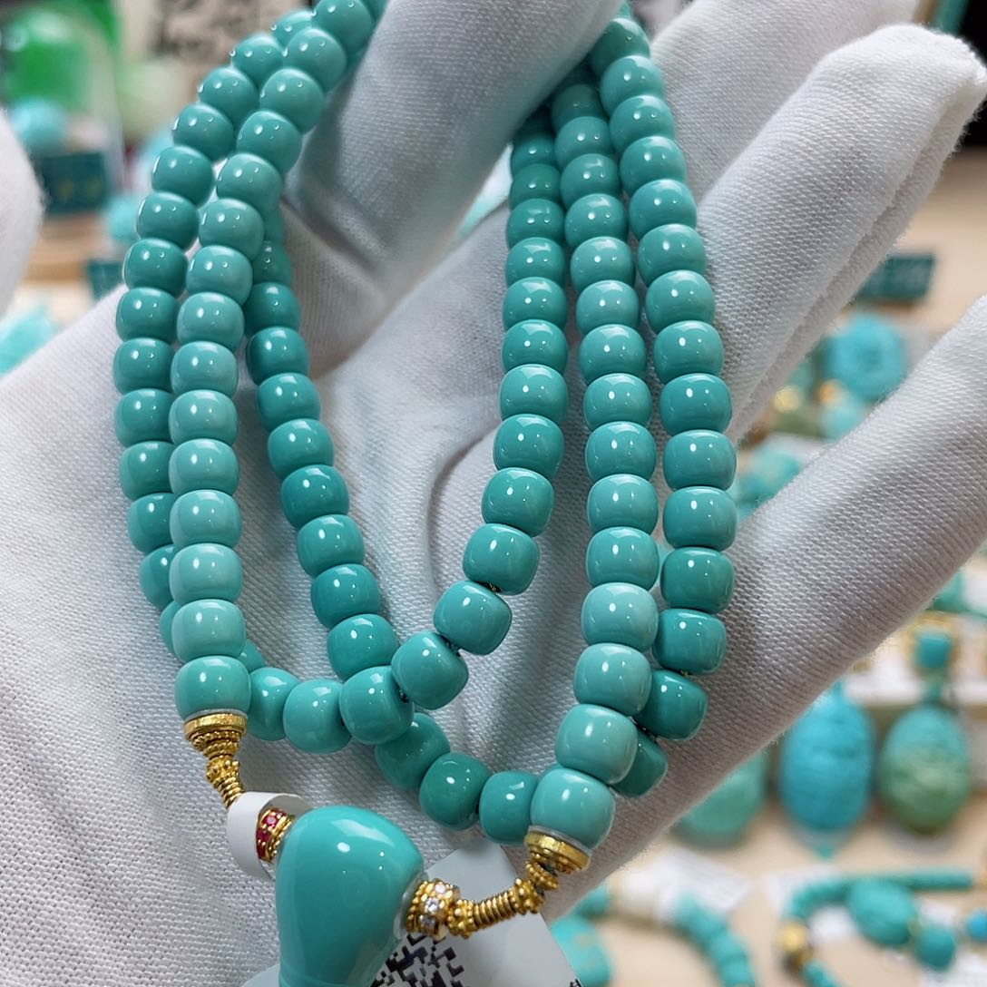 绿松石珠宝奇石18K金镶嵌