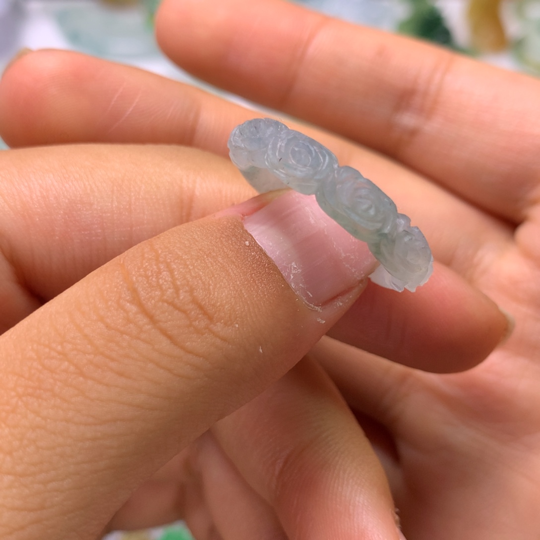 定制翡翠未镶嵌戒指