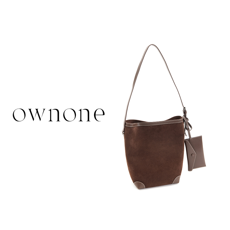 OWNONE韩国轻奢小众设计时尚简约磨砂牛皮水桶包 ONDB509