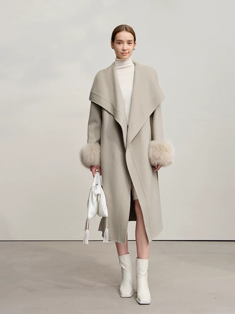 56948胖MM2025冬季宽松长款配腰带大翻领毛圈袖羽绒毛呢大衣