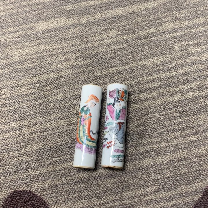 用***7陶瓷香筒一对完整