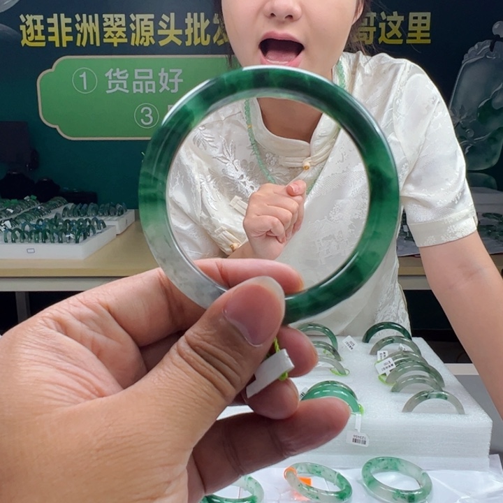 石英质玉手镯合金