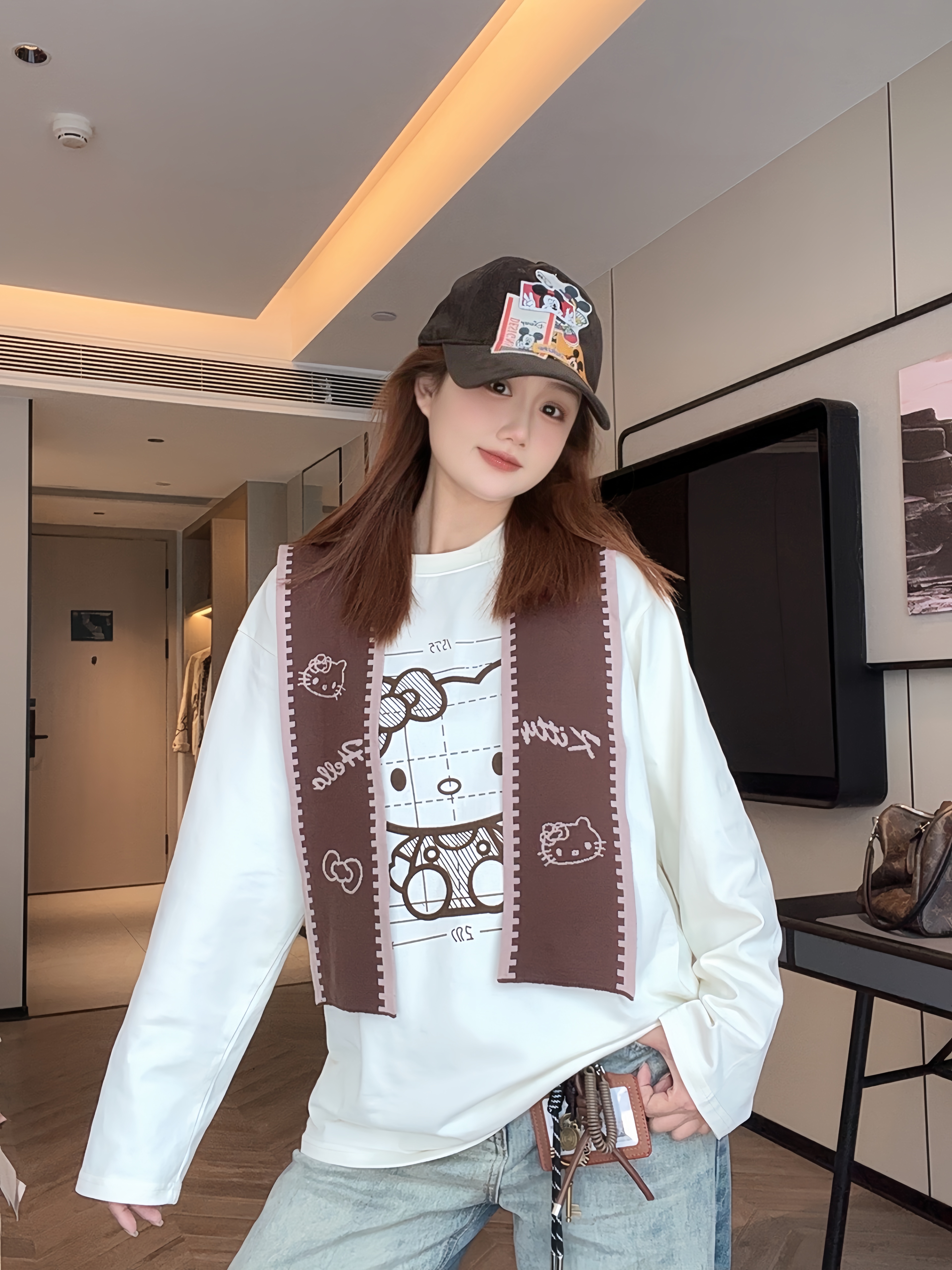 【方方定制】2025秋季新品 海军风网格Kitty印花披肩T恤 F011