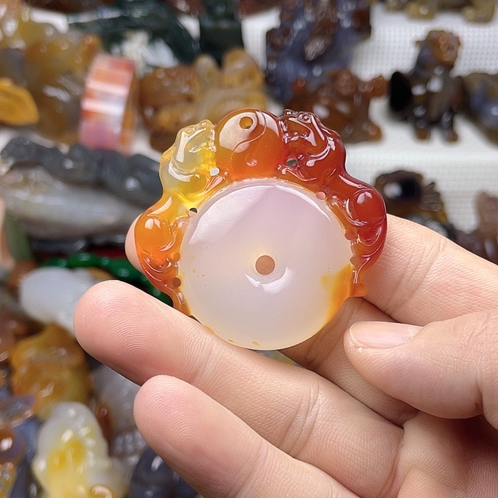 玛瑙/玉髓饰品未镶嵌