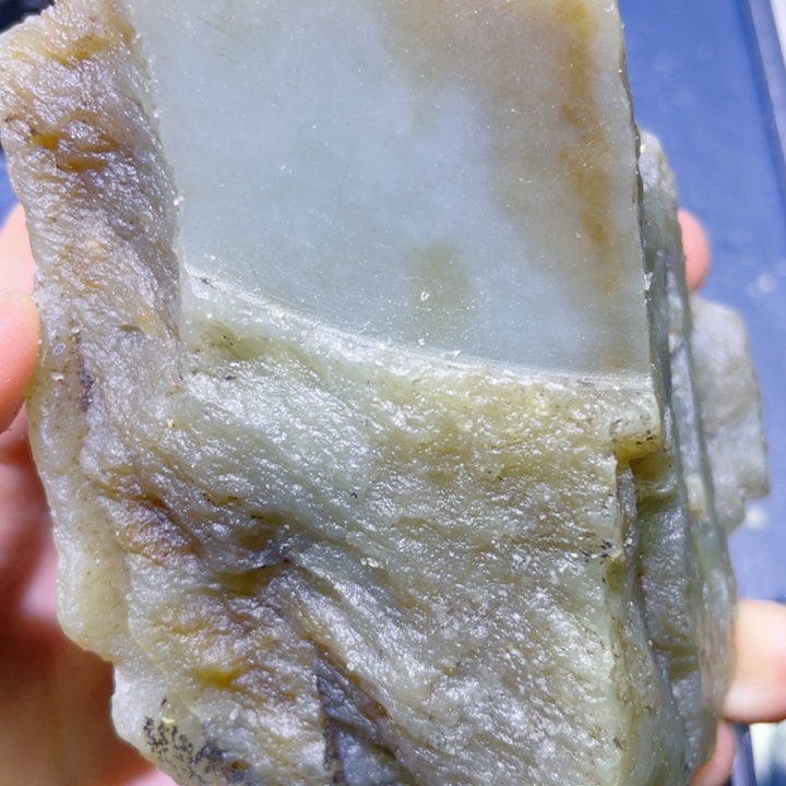 和田玉未镶嵌珠宝半成品