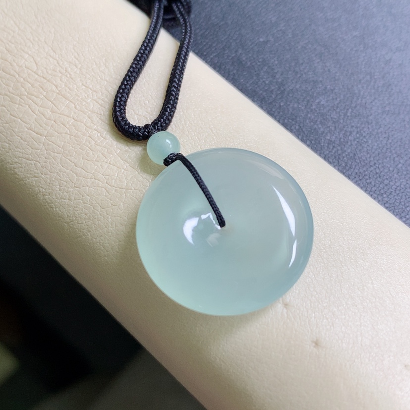 【闪购商品】翡翠颈饰未镶嵌扣子