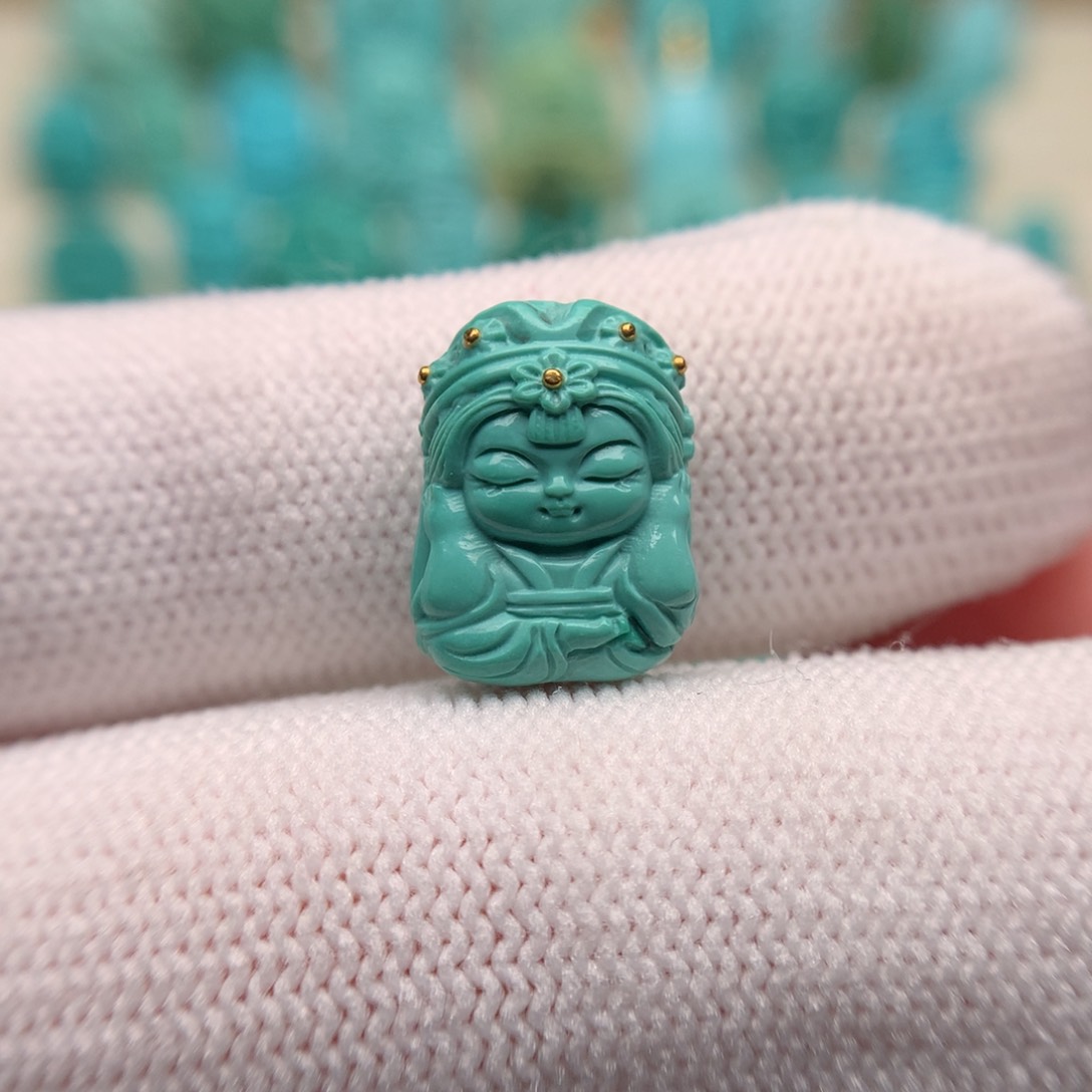 绿松石配饰未镶嵌