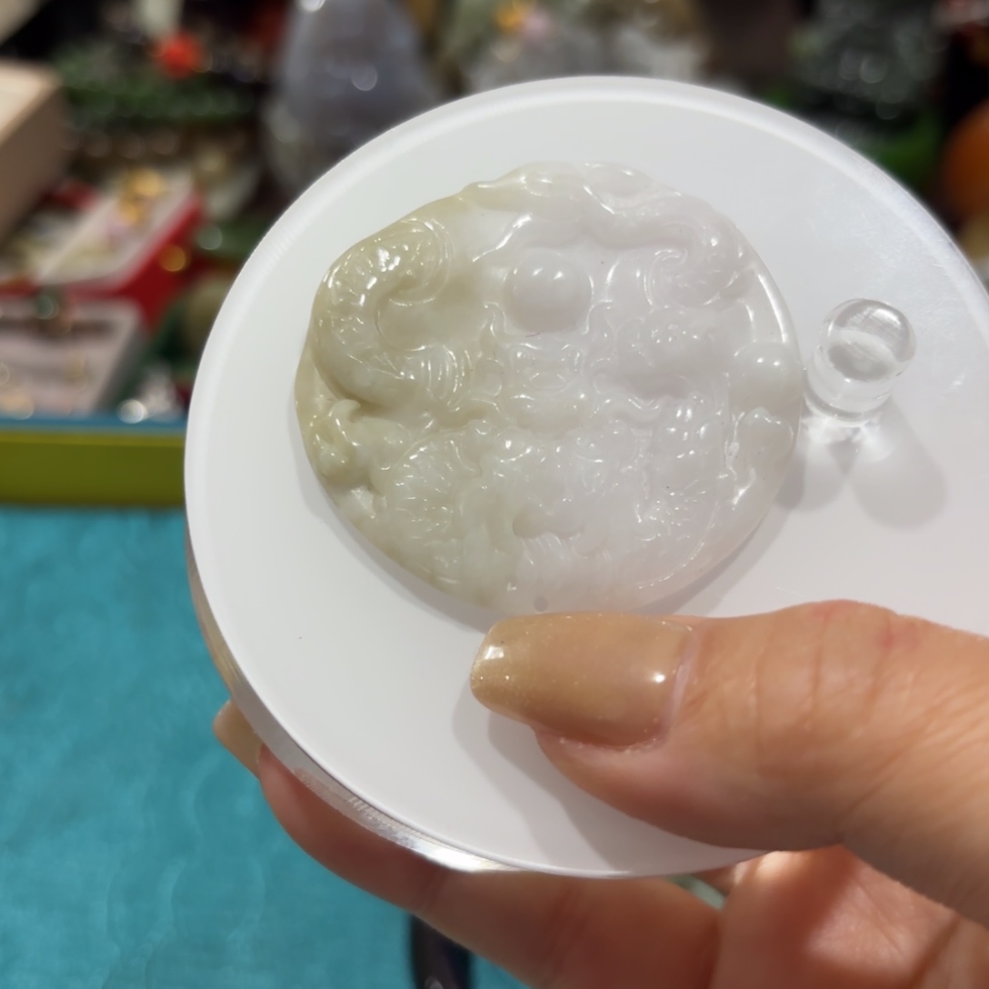 翡翠未镶嵌颈饰3985