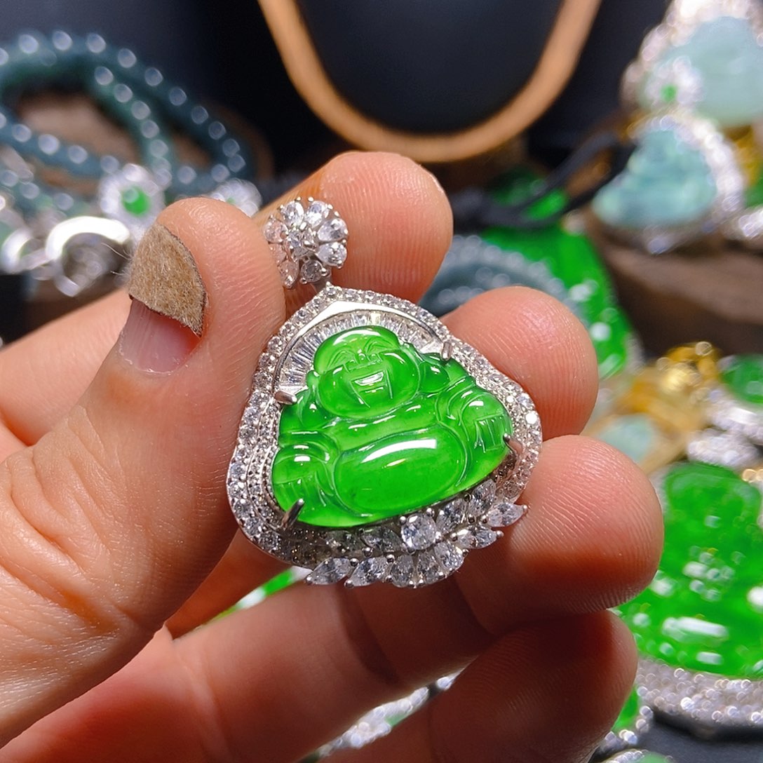 翡翠吊坠(不含链)银S925镶嵌130吊坠