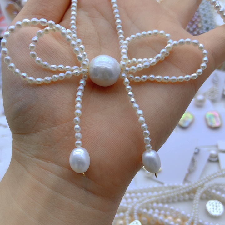 淡水珍珠颈饰未镶嵌转****界