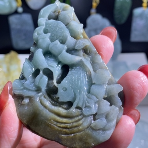 【闪购商品】颈饰未镶嵌翡翠鱼