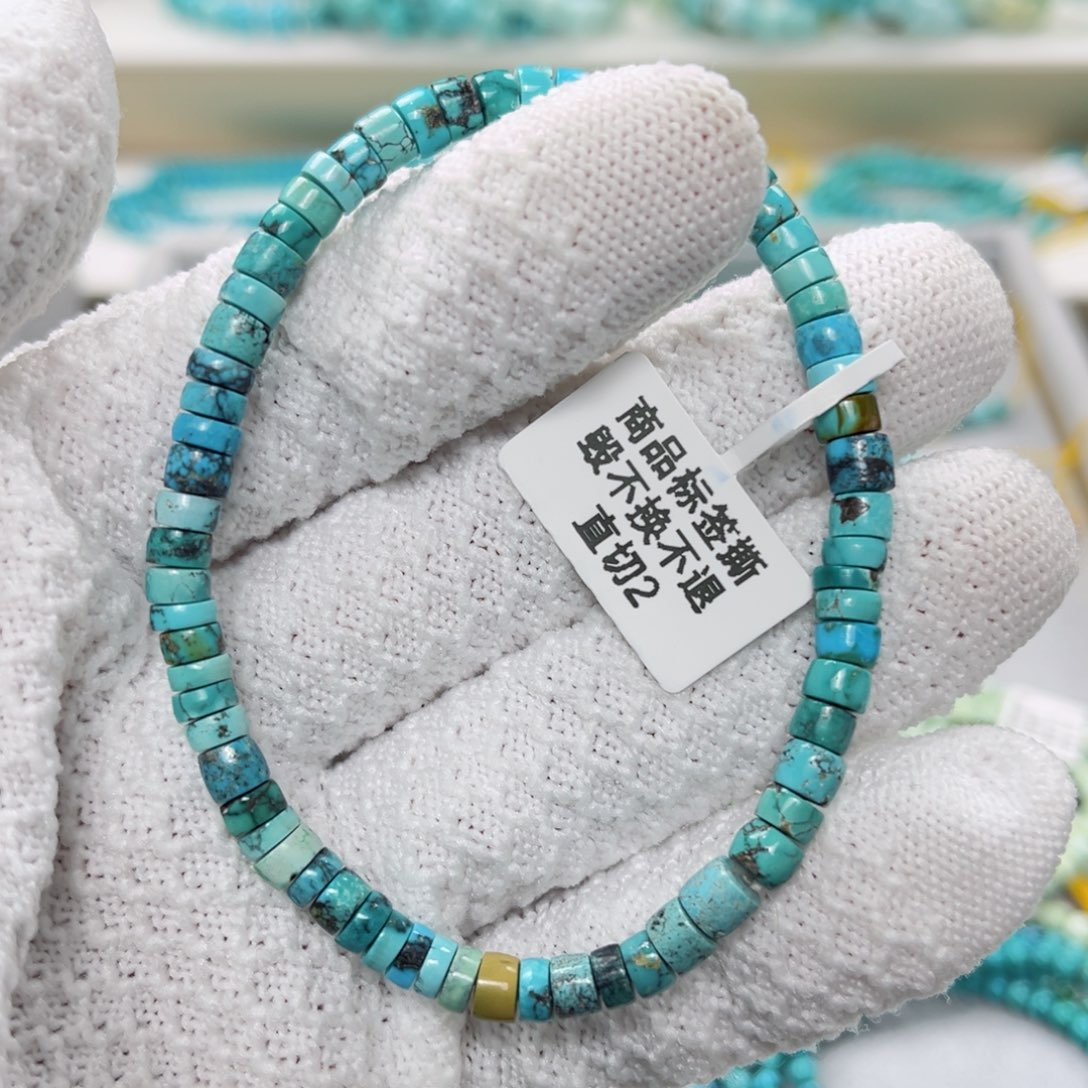 绿松石绿松石未镶嵌