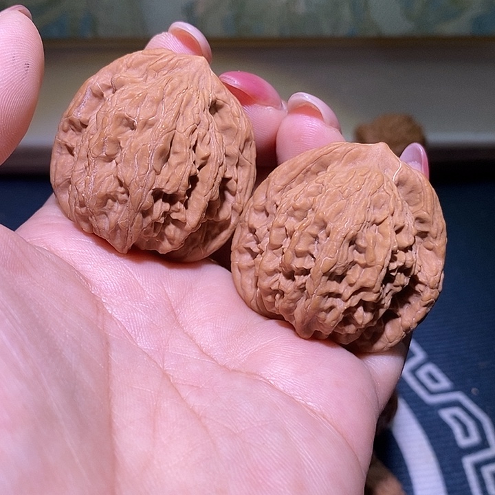 文玩核桃把件40虎头