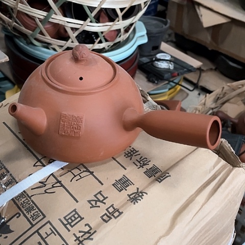 微瑕，明火，烧水壶