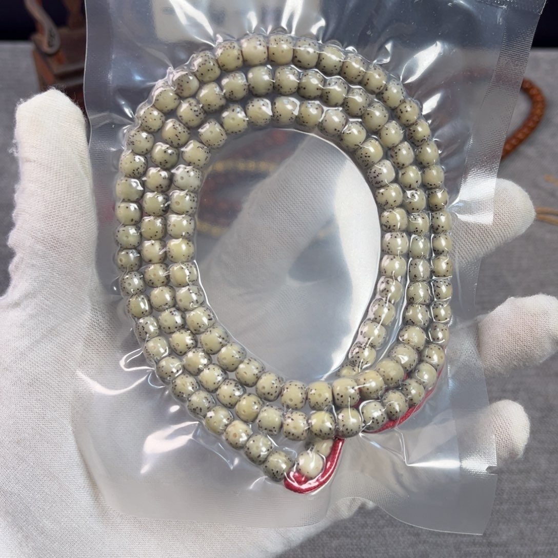 星月菩提手串001 脖挂 7×6