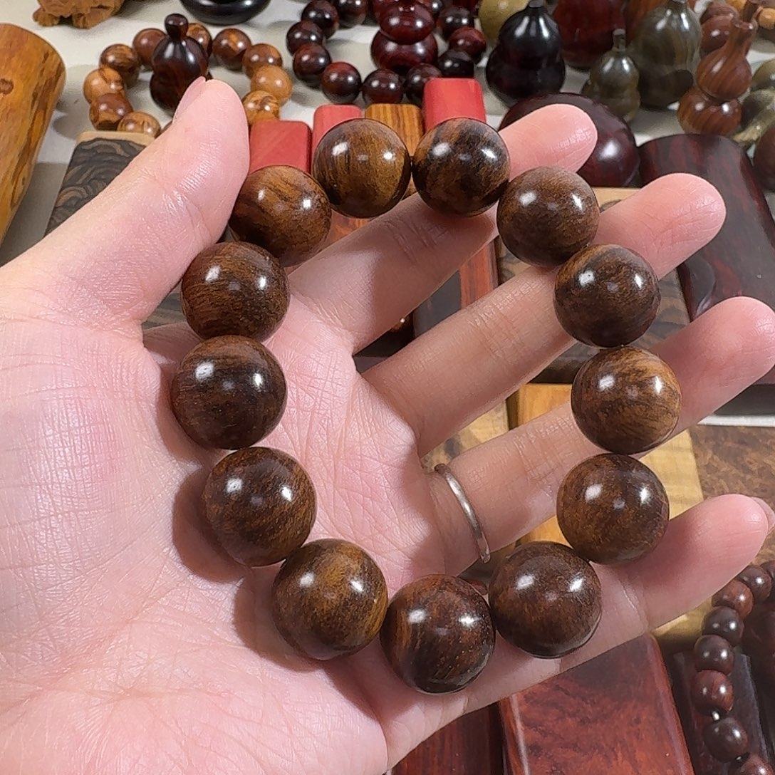 问***悔巴布亚贡木1.8shouchuan