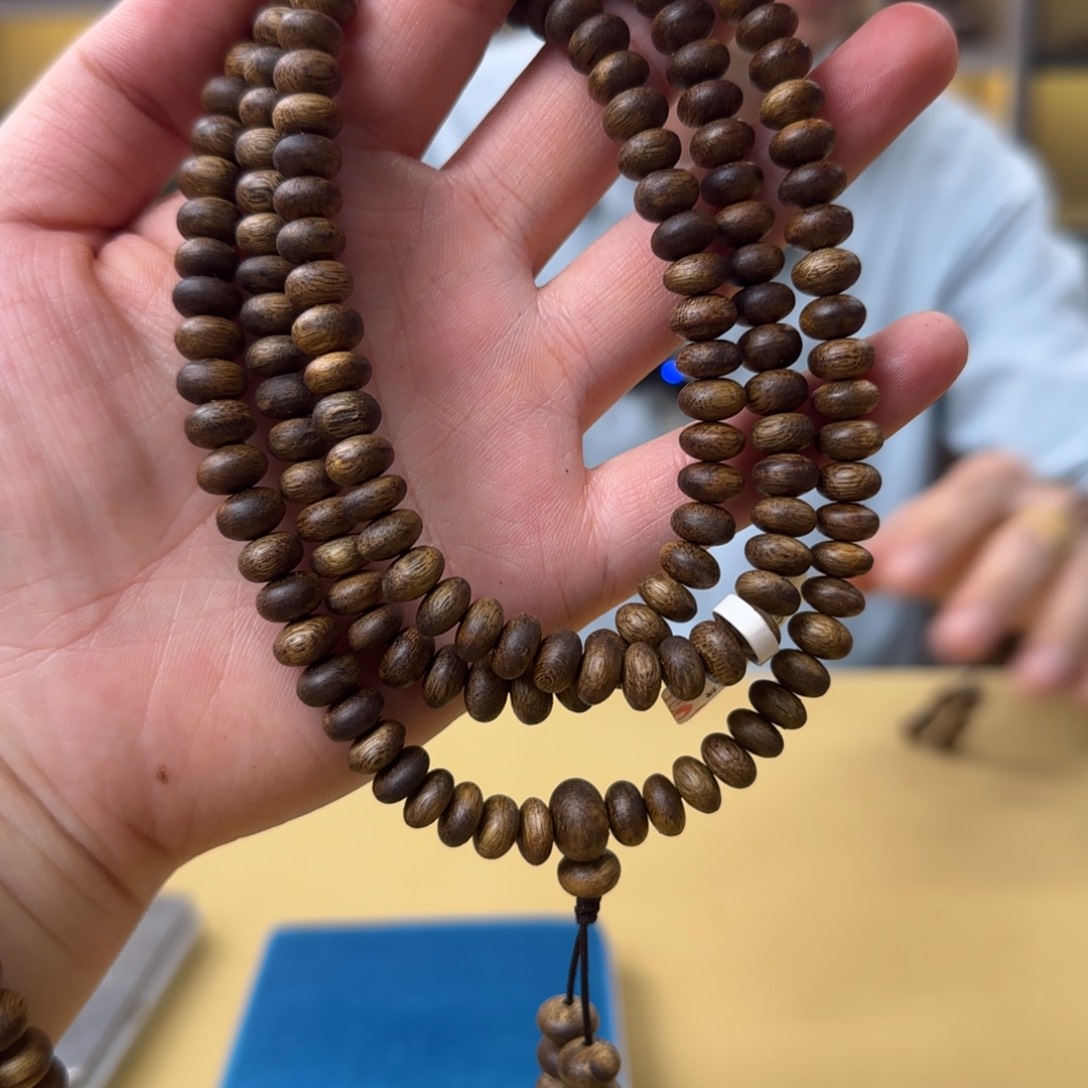 沉香手串白棋虫漏多样性发货1条23克