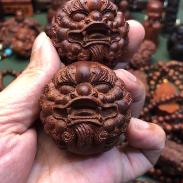 贡木4.5貔貅手球一对