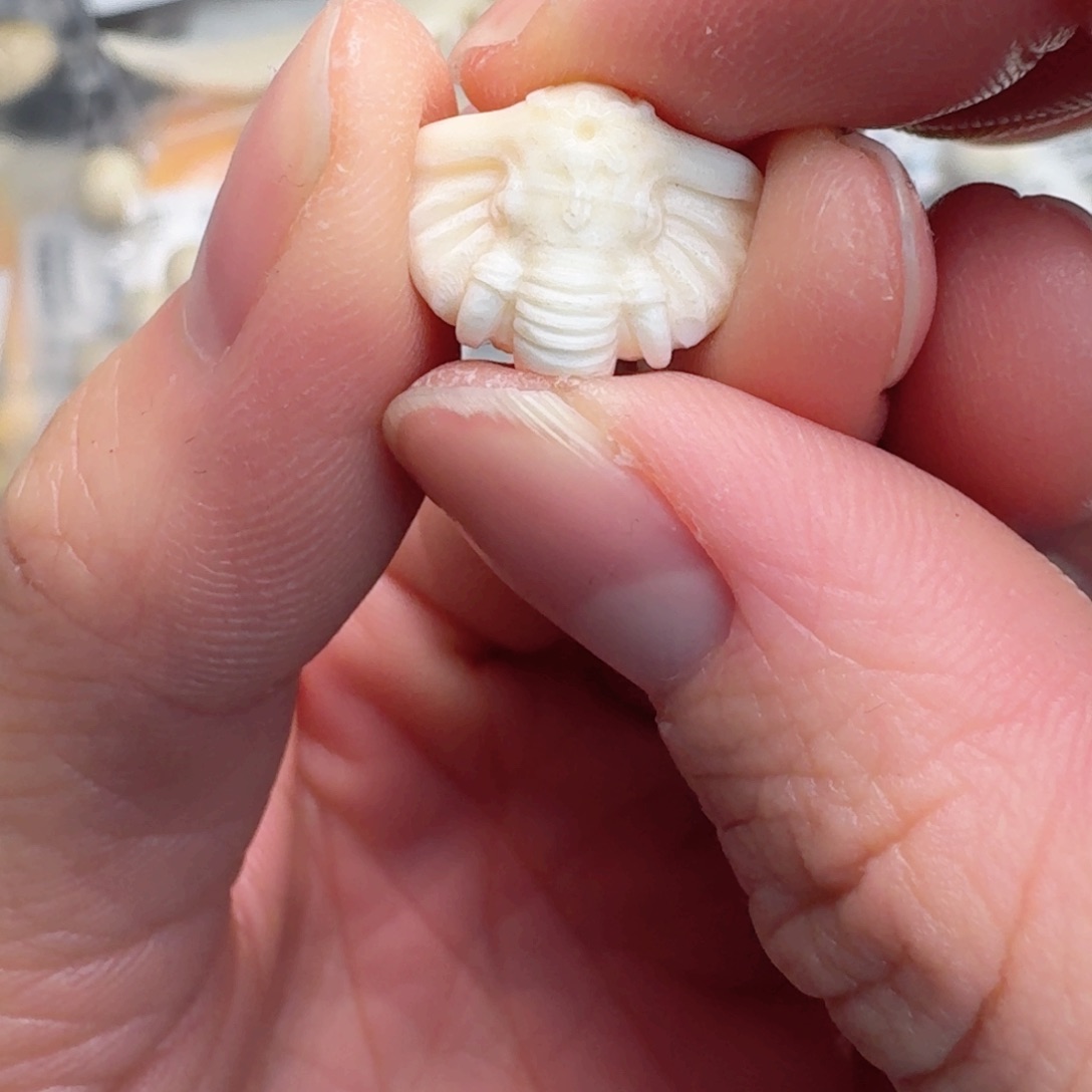 柏香籽/百香籽吊坠猛犸