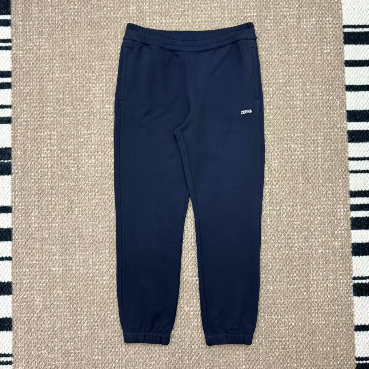 全新未使用 ZEGNA 杰尼亚深蓝色休闲卫裤