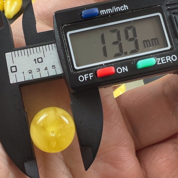 蜜蜡裸石未镶嵌15 杂