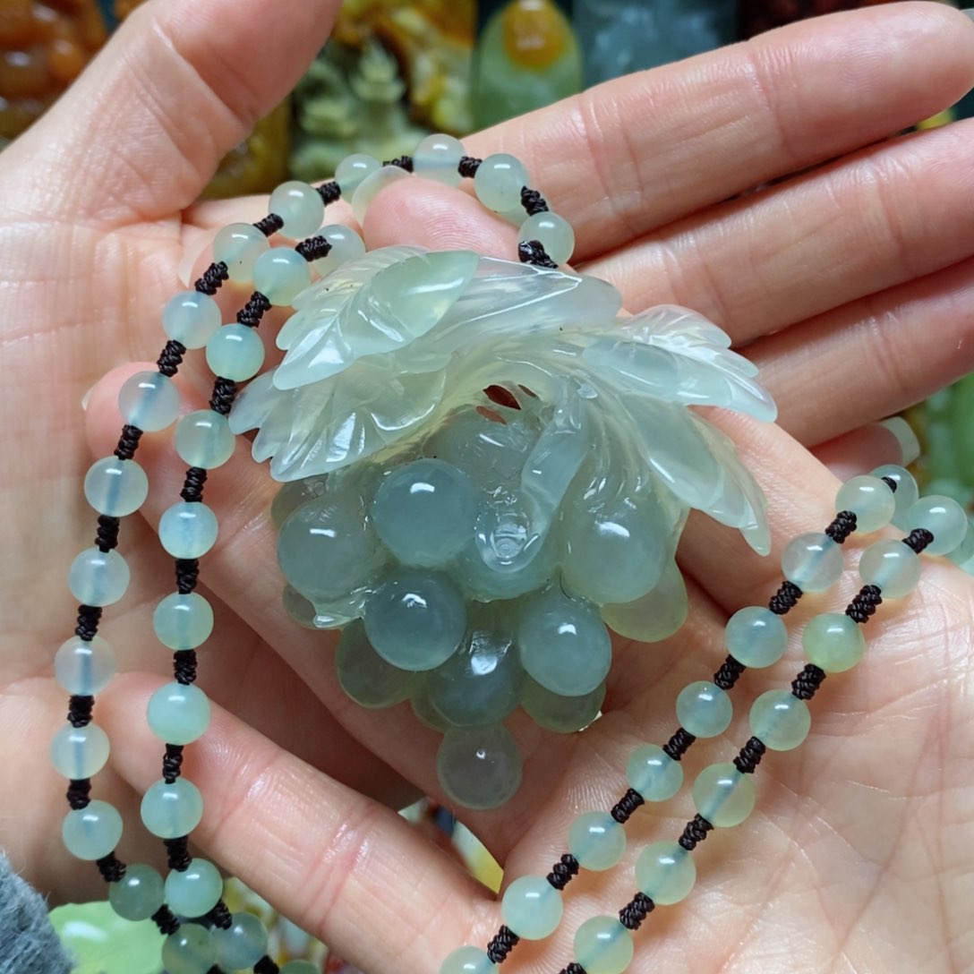 岫玉吊坠(赠链)未镶嵌醉*风