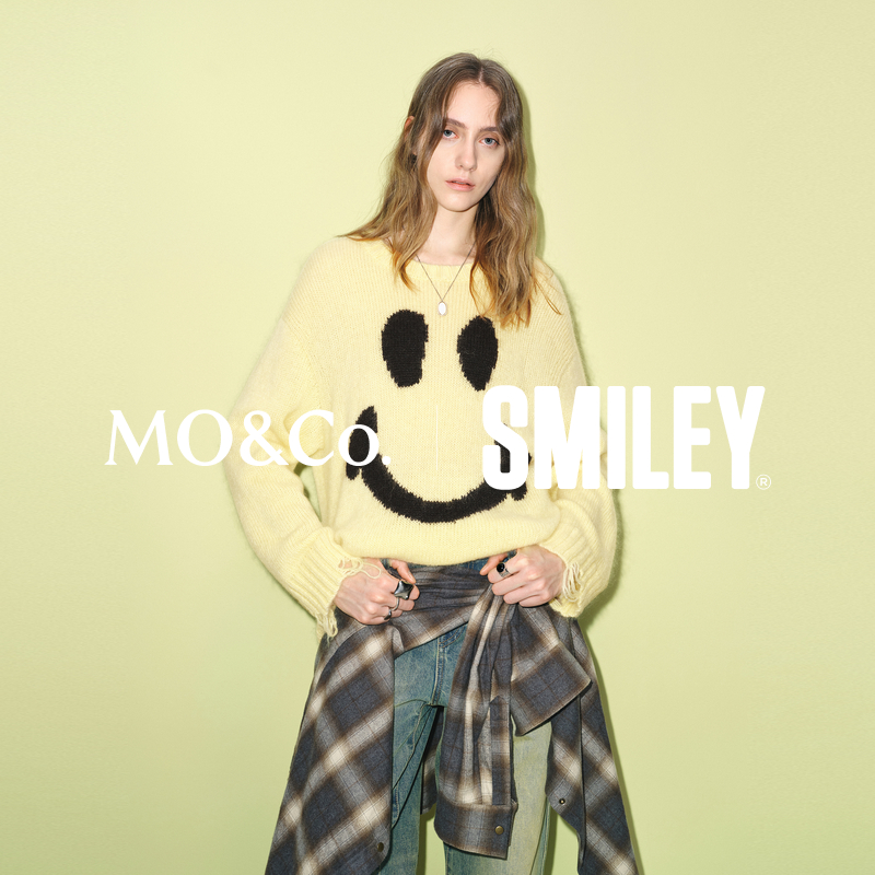 【陈嘉尔专属】【SMILEY联名】MOCO毛衣含马海毛绵羊毛破洞MBE4SWT038