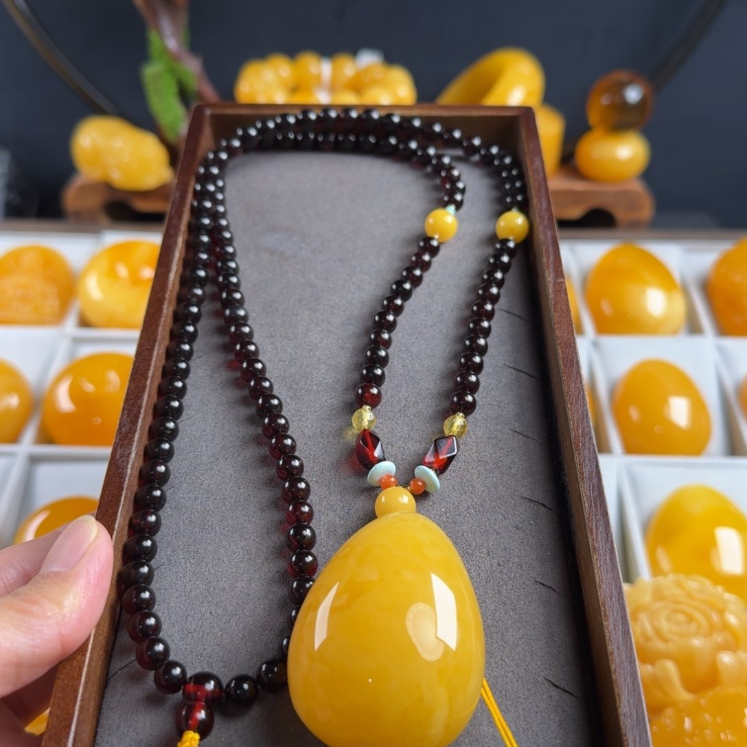 蜜蜡毛衣链未镶嵌