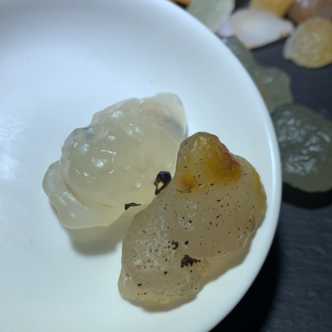 2个小可爱黄色系。。