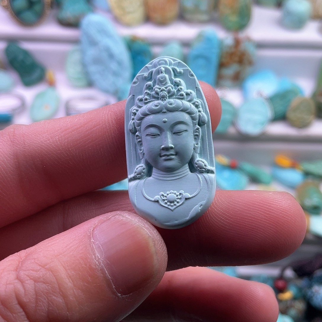 绿松石颈饰未镶嵌