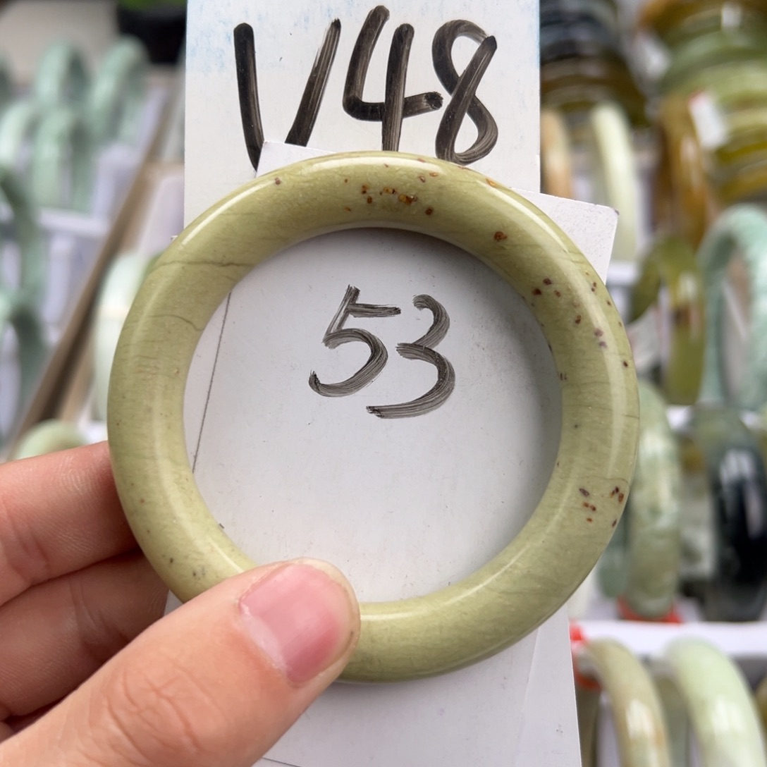 岫玉手镯未镶嵌天然岫玉微瑕