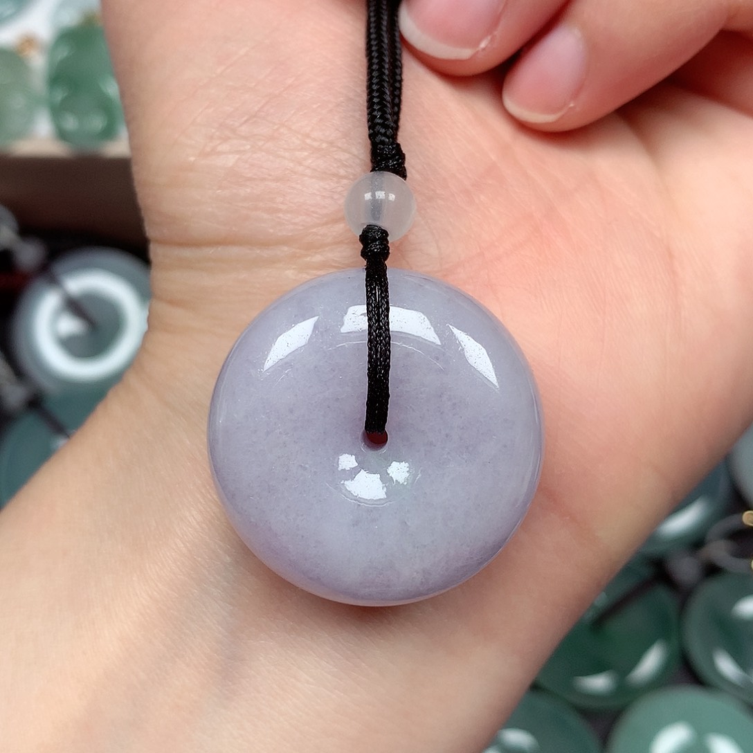 翡翠颈饰未镶嵌平安扣A