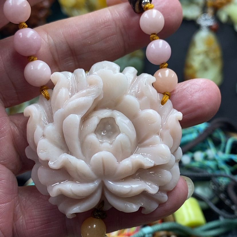 【闪购商品】蛇纹石玉吊坠未镶嵌