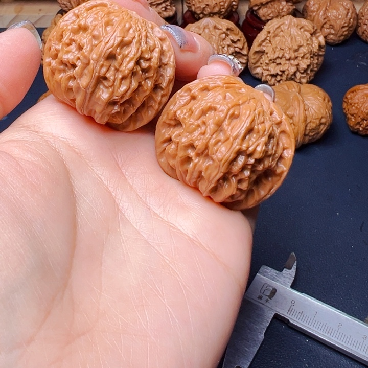 文玩核桃吊坠磨盘39