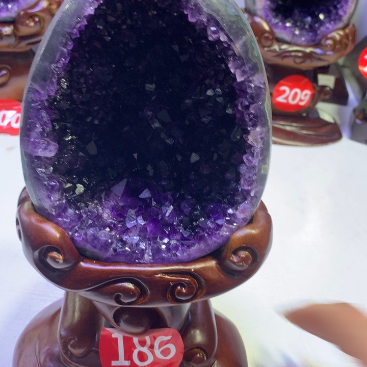 紫晶大型摆件（非配饰）未镶嵌晶