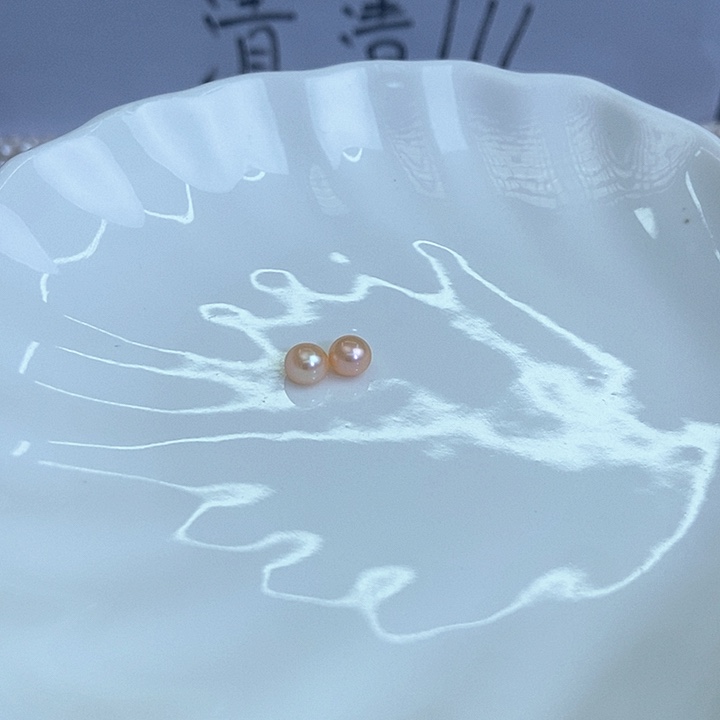 是***！淡水珍珠未镶嵌项链