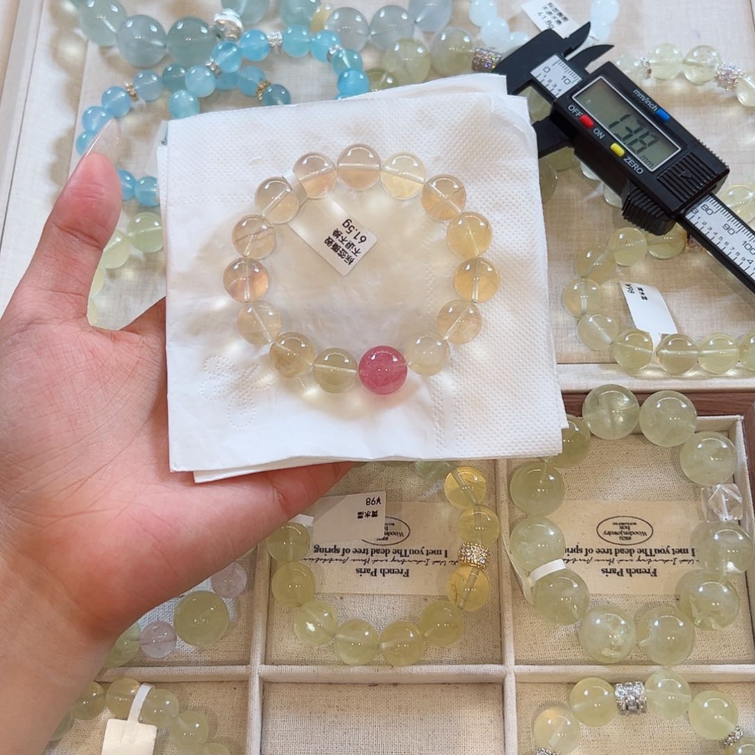 水晶手链未镶嵌不****?48小时鉴赏