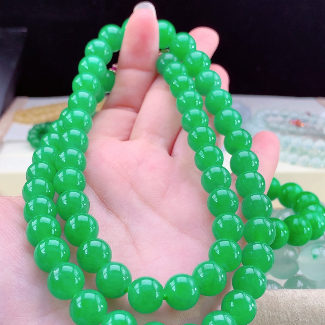 翡翠手链未镶嵌阳绿