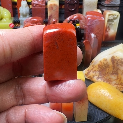 寿山石高山水洞石