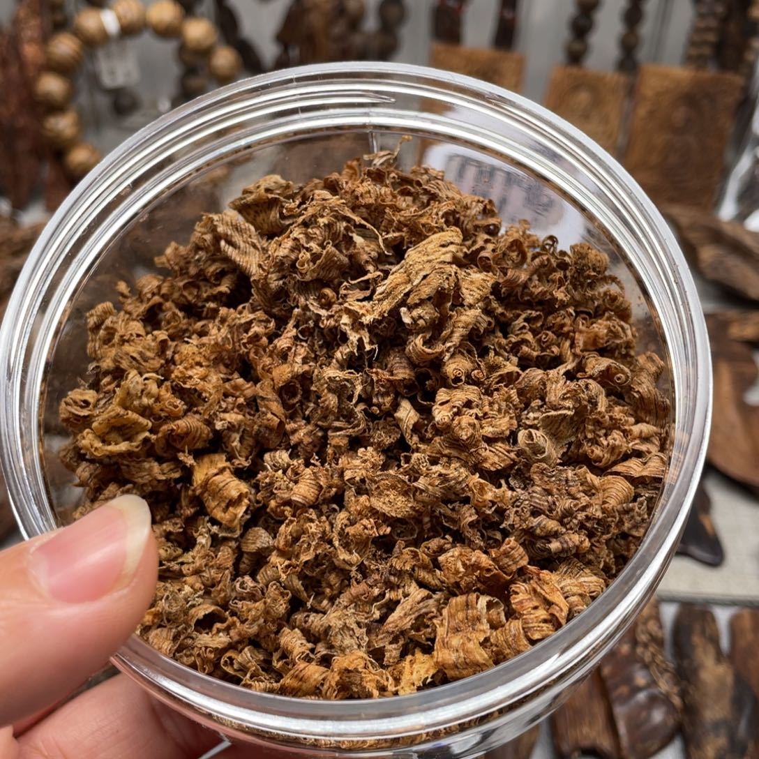 沉香沉香碎屑都彭九分勾丝2克