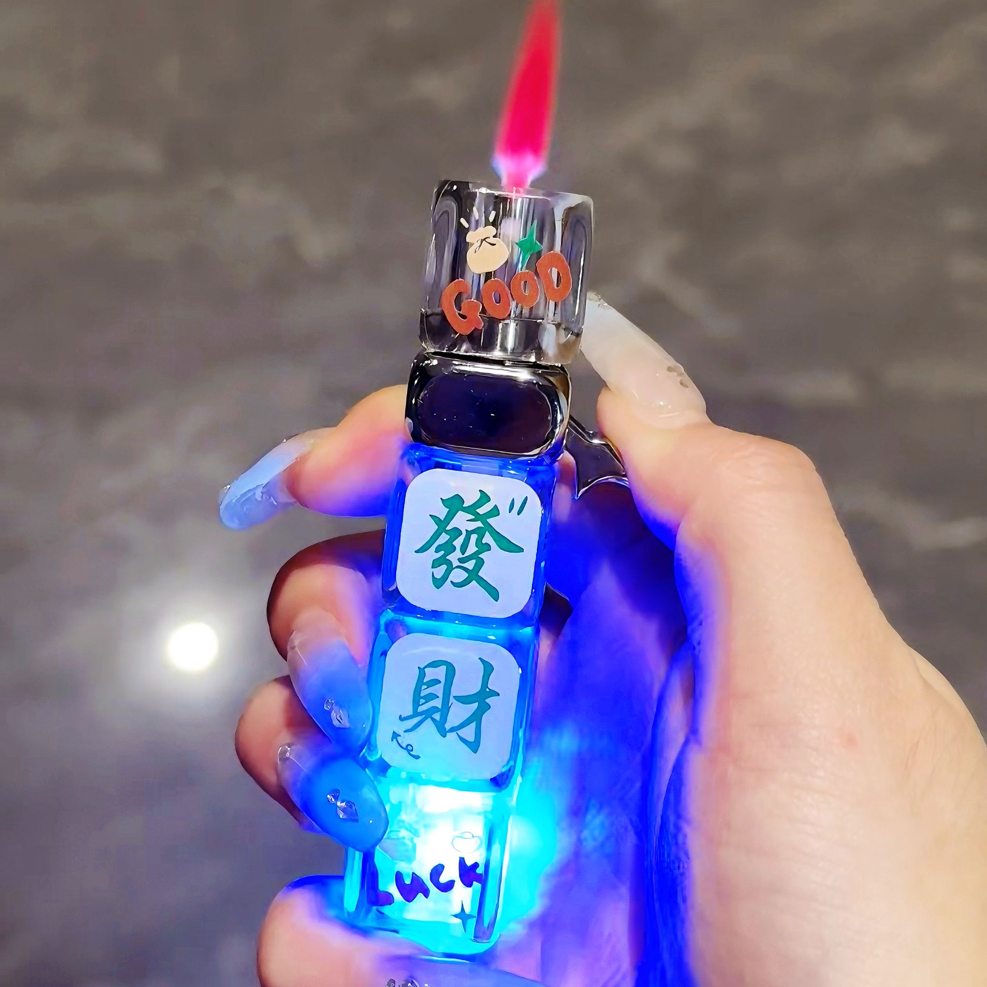 创意旋转打火机防风炫酷解压跑马灯个性便携解压高颜值送礼送男友