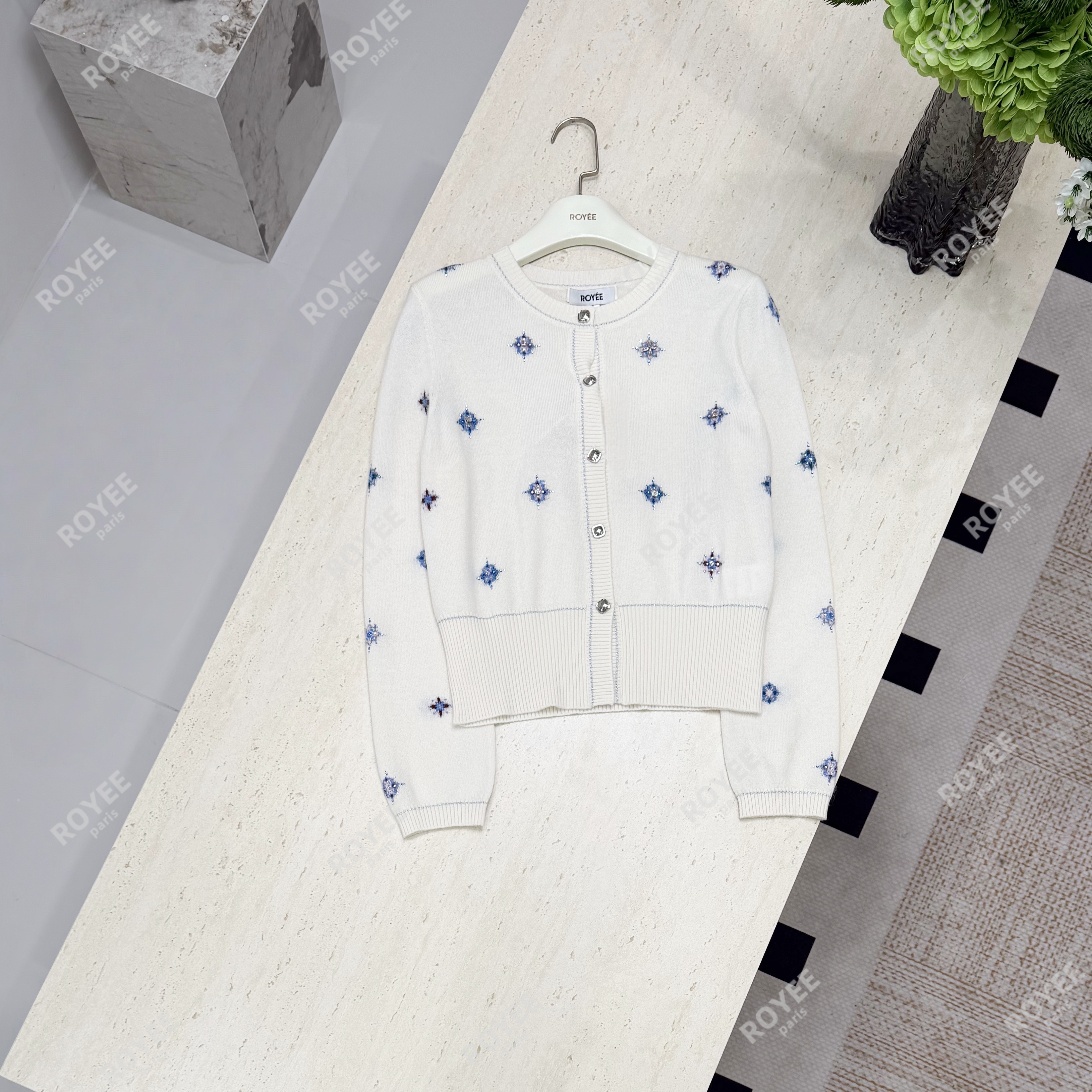 【晶花点缀】甜美温柔精致烫钻镶花工艺针织开衫上衣女RY1826