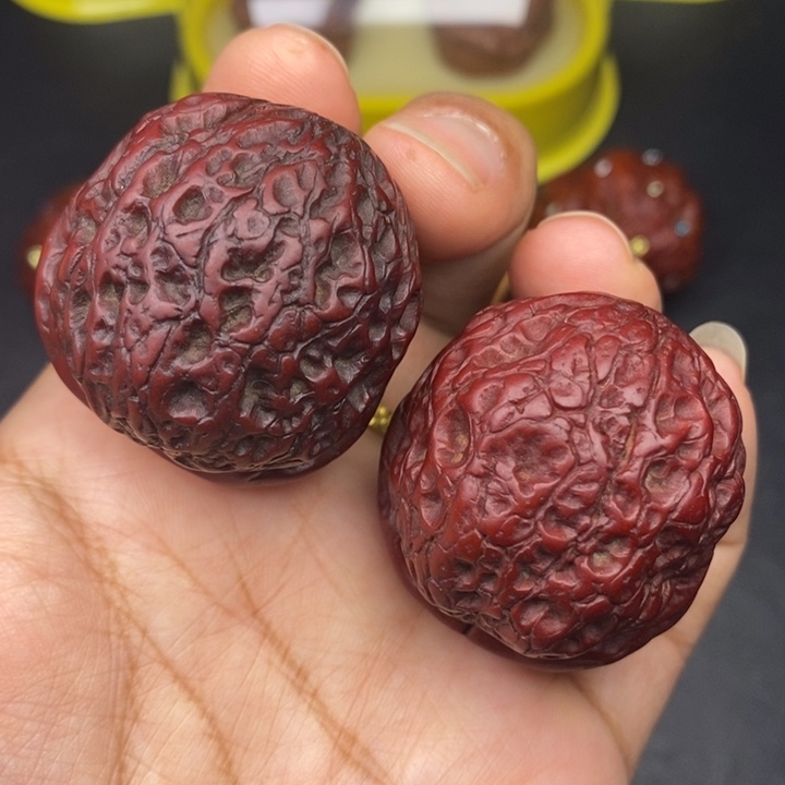 吊坠文玩核桃42尺龙珠