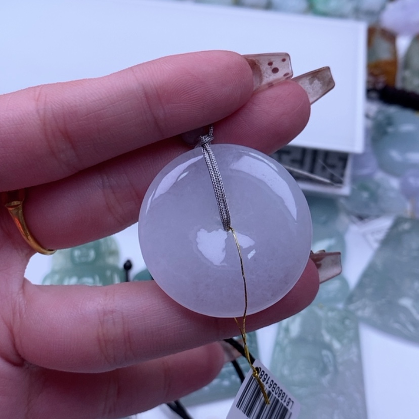 【闪购商品】颈饰未镶嵌翡翠廊****司